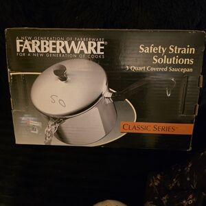 Farberware Classic Series Silver Saucepan